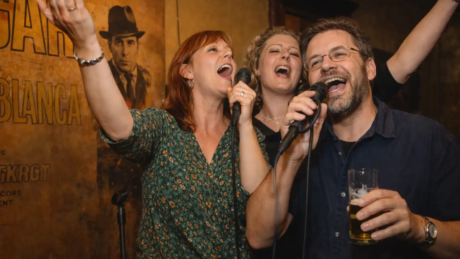 karaoke op de zeedijk